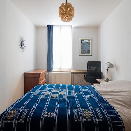 Appartement Meuse & Mono, En Hyper Centre Charleville-Mezieres Exterior foto