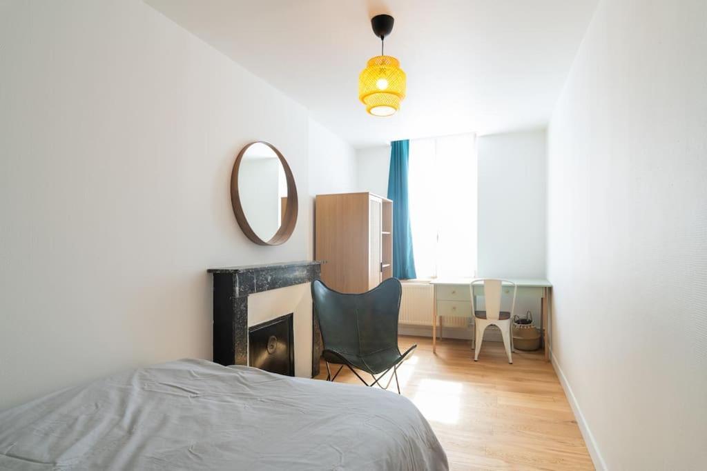 Appartement Meuse & Mono, En Hyper Centre Charleville-Mezieres Exterior foto